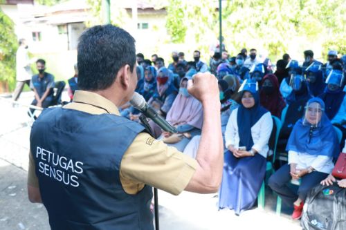 Bupati Barru dan Kepala BPS, Semangati 120 Petugas Sensus Penduduk 2020