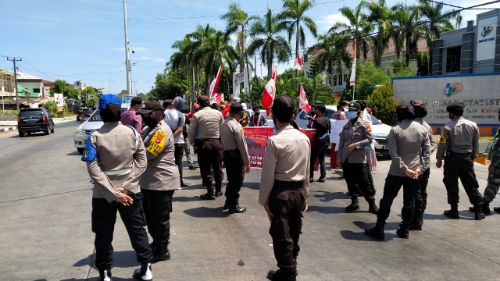 Sehari, Polres Pangkep Kawal 2 Aksi Unjuk Rasa Yang Berjalan Aman Dan Kondusif