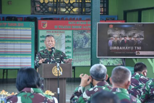 Tetap Protokoler Kesehatan, Puncak HUT TNI Ke-75 di Makorem 141 Toddopuli Digelar Khidmat Secara Virtual