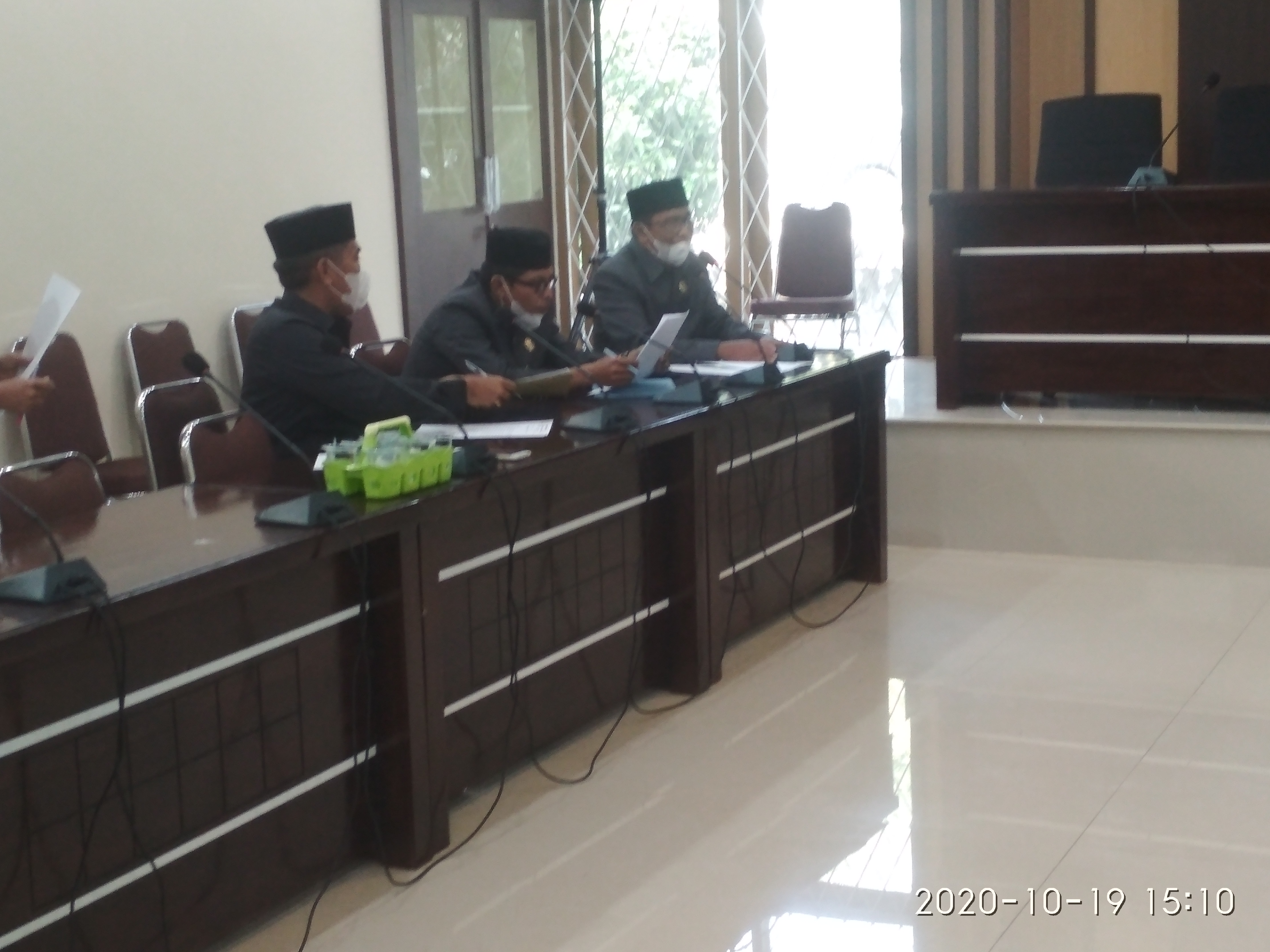 Warga Ancam Tutup Jalur Transportasi Proyek Pembangunan Jalan