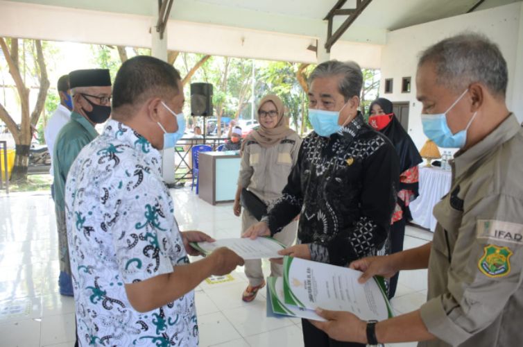 Serahkan SK Notaris IP3A, Bupati Harap Pertanian di Sidrap Lahir Program Unggulan