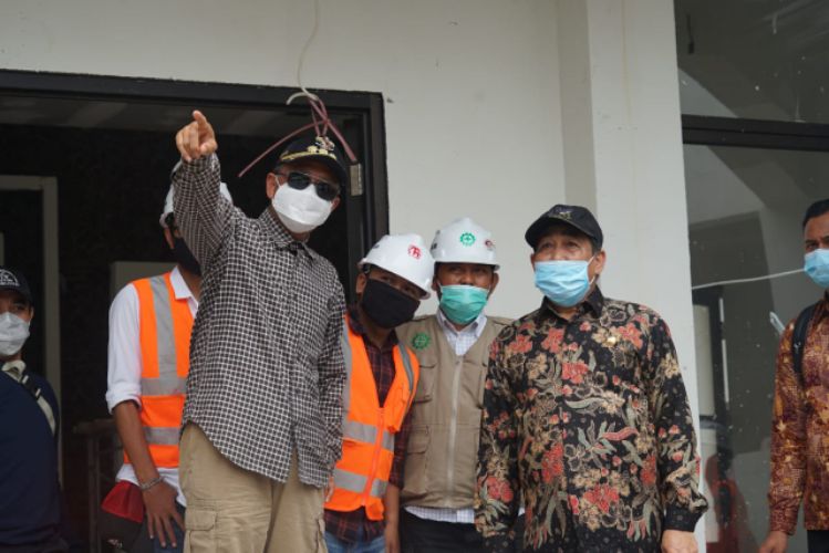 Bersama Bupati Sidrap, Gubernur Sulsel Pantau Langsung Rest Area di Watangpulu