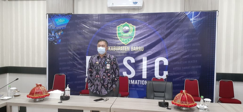 Sekkab Barru Hadiri Rakernas Virtual Pelaksanaan Program Pembangunan Pertanian Tahun 2021