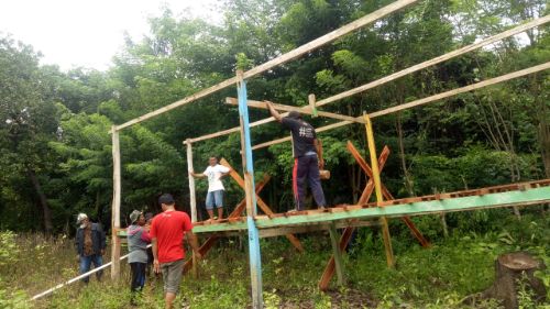 Manfaatkan Lingkungam Terbuka Hijau, Kampoeng lnggris Pabbaresseng Dirikan Tempat Belajar Swadaya Warga