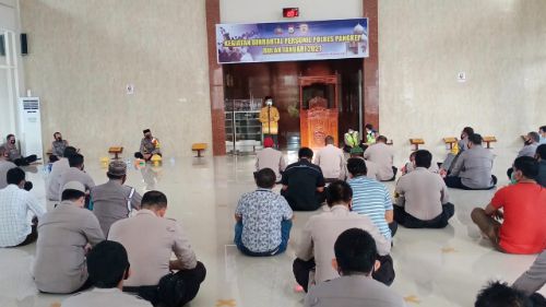 Tingkatkan Ketaqwaan Anggota, Polres Pangkep Gelar Binrohtal