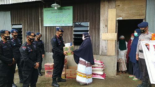 Bakti Sosial Tamtama, Program Sejiwa Brimob Pelopor Yon B Parepare