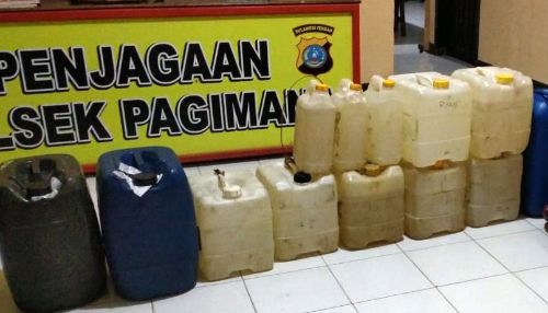 Penyelundupan Ratusan Liter Cairan Haram Ini Berhasil Digagalkan Polsek Pagimana Banggai