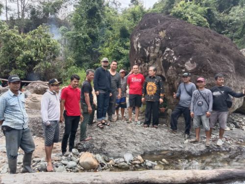 Dollah Mando Tinjau Destinasi Wisata Arum Jeram Desa Lombok