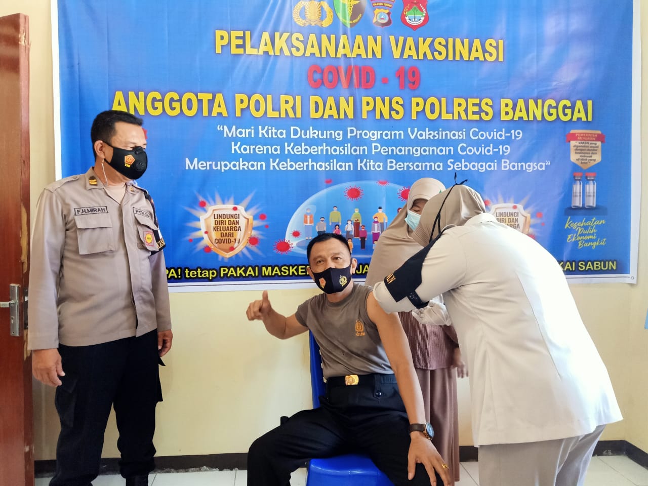 Gelombang Pertama, 300 Personil Polres Banggai Divaksin Sinovac dari 647 Anggota