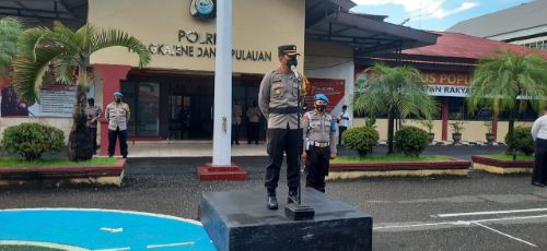 Upacara Naik Pangkat, Kapolres Pangkep : Tidak semua Polisi Bisa Dapat Kenaikan Pangkat Pengabdian