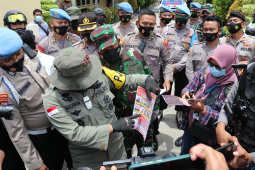 TNI-POLRI Buru Terus MIT Poso, Dua Terduga Teroris Berhasil Ditembak Mati
