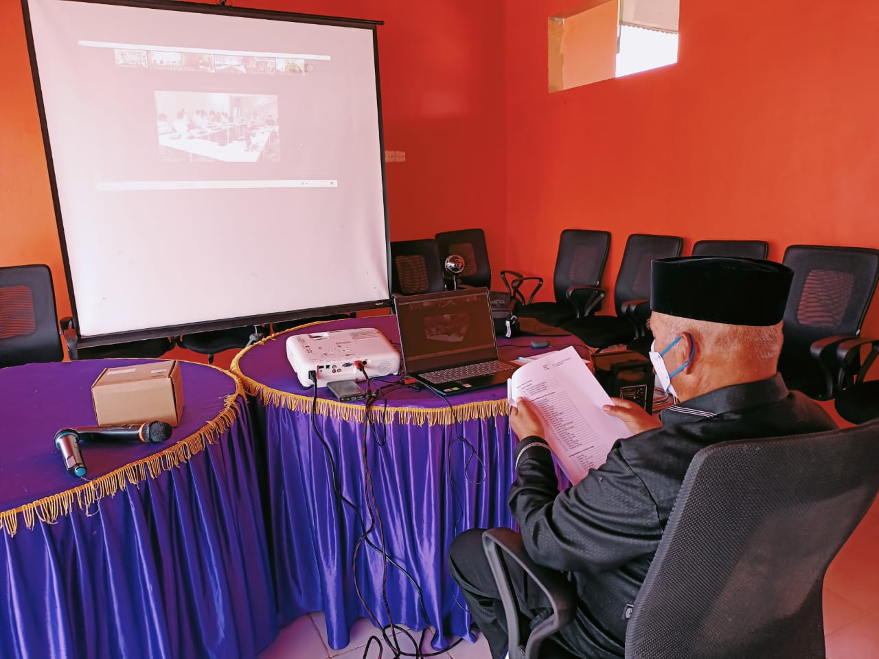 Bupati Enrekang Ikuti Rapat Monitoring Control for Prevention Bersama KPK Lewat Virtual Daring