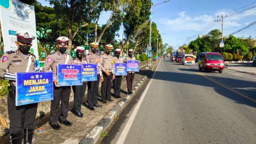 Satlantas Polres Sidrap Mulai Sosialisasikan Larangan Mudik Lebaran