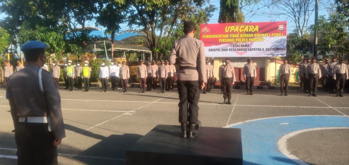 Pimpin Upacara PTDH, Kapolres Pangkep Bilang Begini