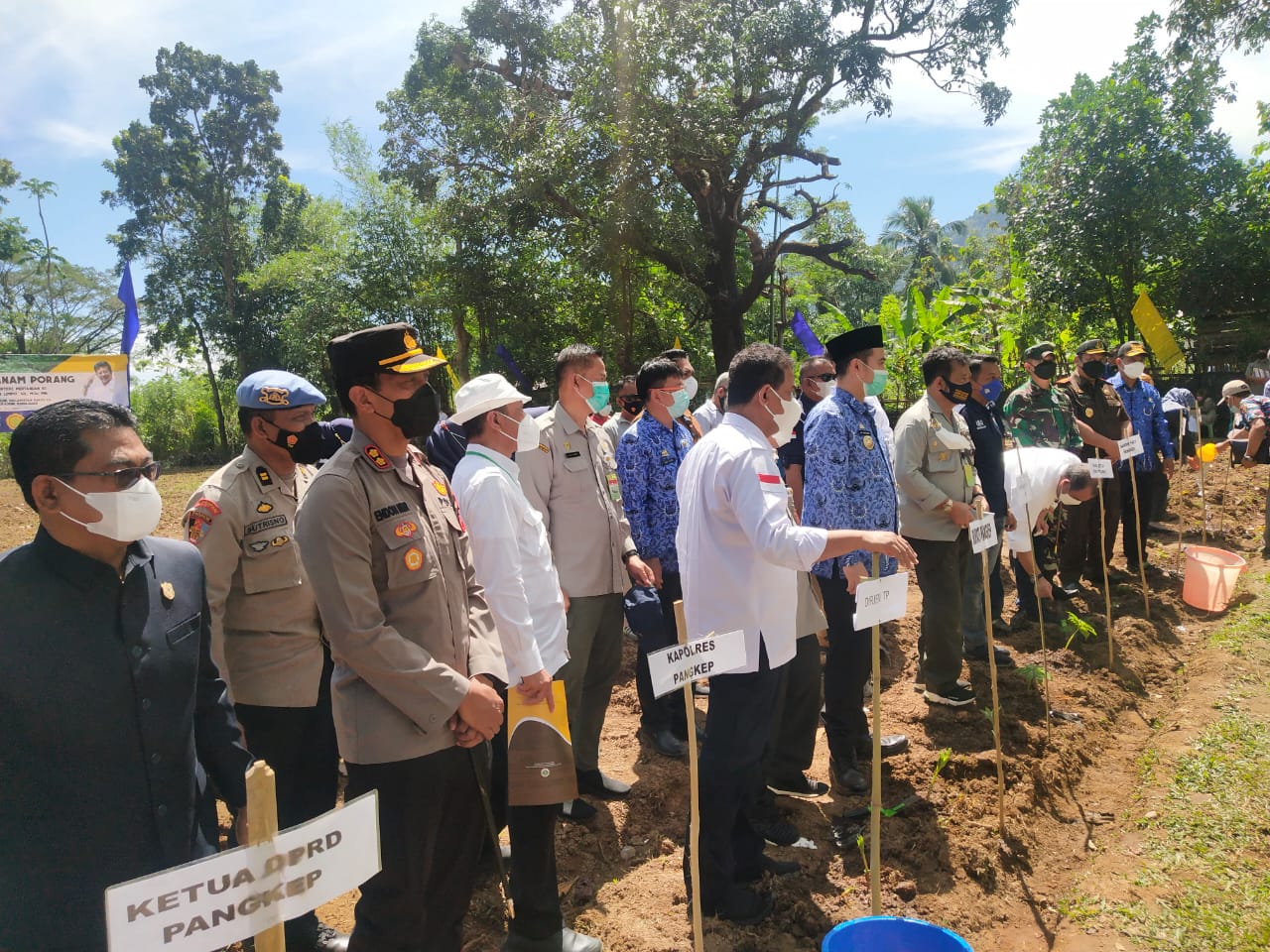 Kapolres Pangkep Dampingi Kunjungan Mentan RI di Pangkep