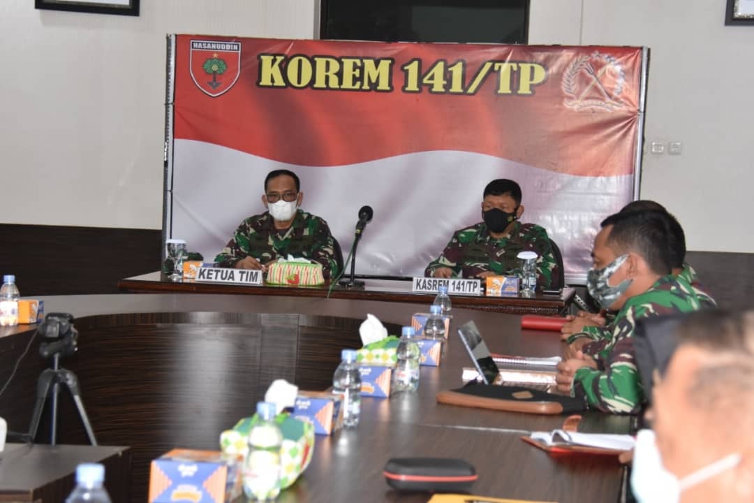 Tim Current Audit Itjenad Mabes TNI Bertandang ke Makorem 141 Toddopuli