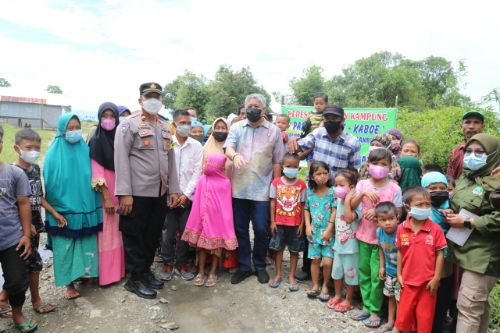 Bupati Pinrang Resmikan Fasum Warga Lanrisang