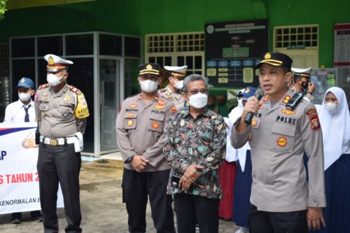 Kapolres Sidrap Santuni Anak Panti Asuhan dan Ingatkan Prokes Ketat