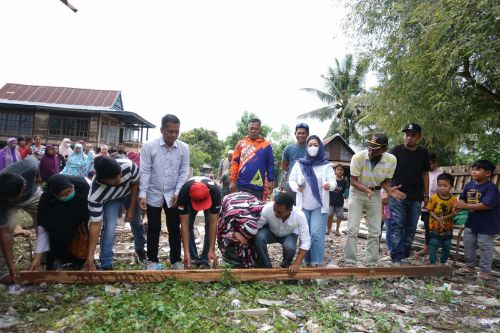 Prihatin Nasib Indo Tang, Legislator Sulsel dan Sidrap Temui Nene Tinggal di Gudang