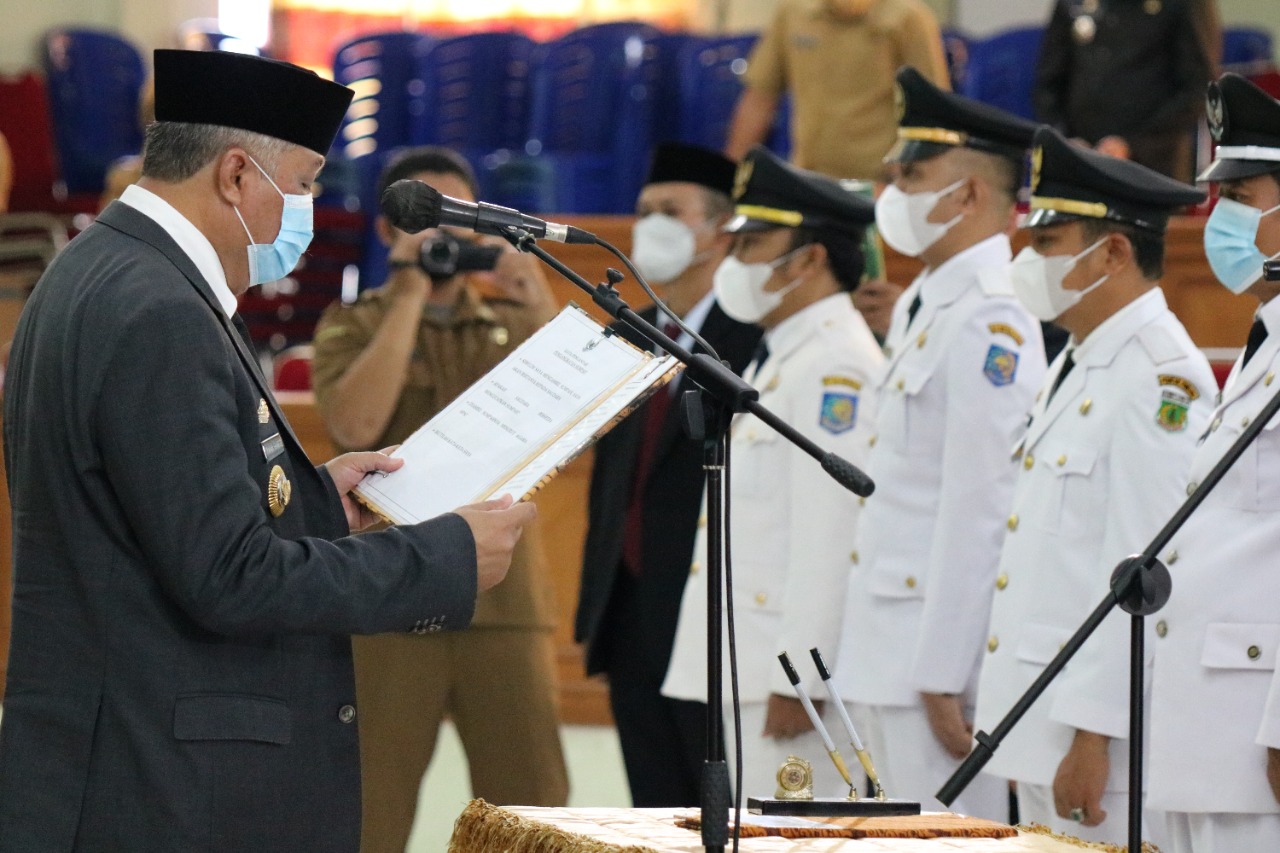 Isi Kekosongan, Bupati Pinrang Mutasi Pejabat Akhir Tahun