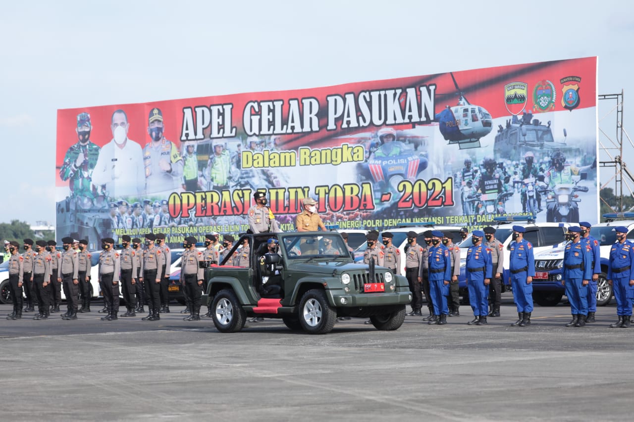 Apel Gelar Pasukan Ops Lilin Toba 2021 Pengamanan Natal dan Tahun di Sumut