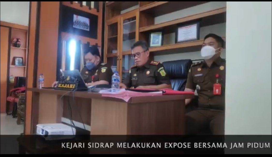 Kejari Sidrap Raih Predikat 2 Terbaik se-Sulsel, Kejati Sulsel Reward Penghargaan Bidang Penyusunan Eksaminasi Perkara