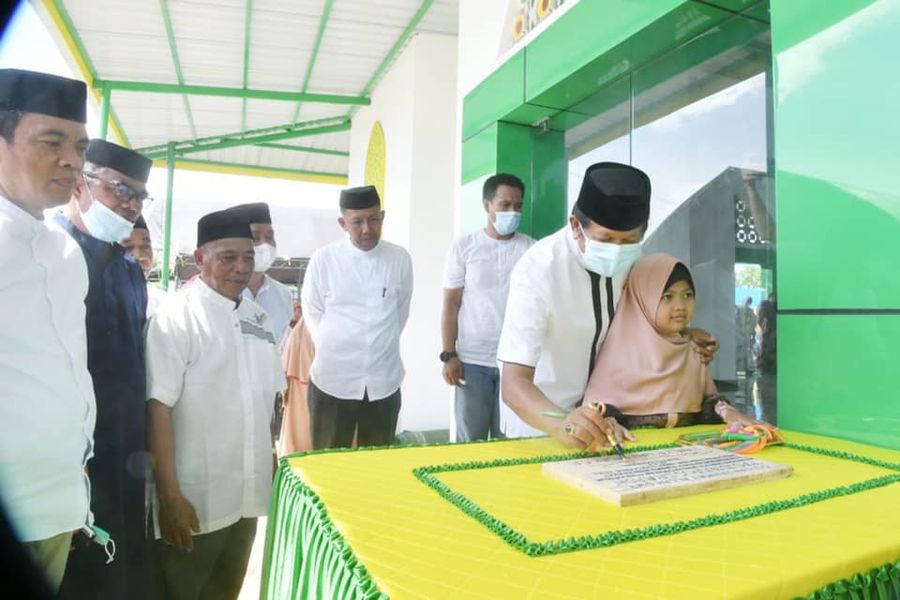 Bupati Resmikan Penggunaan Masjid Nuurus Sa’aada