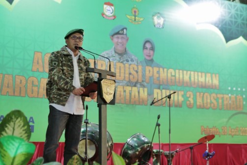 Wali Kota Danny Dikukuhkan Sebagai Warga Kehormatan Divisi Infanteri 3 Kostrad