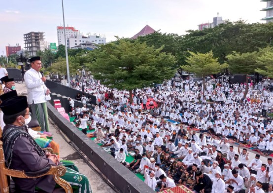 Gerakan Shalat Subuh Berjamaah Wali Kota Danny Hadirkan Empat Penceramah Beri Siraman Rohani