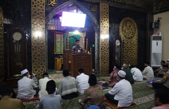 Safari Ramadhan Pemkot Makassar Ingatkan Warga Jaga Kebersihan Selama Bulan Puasa