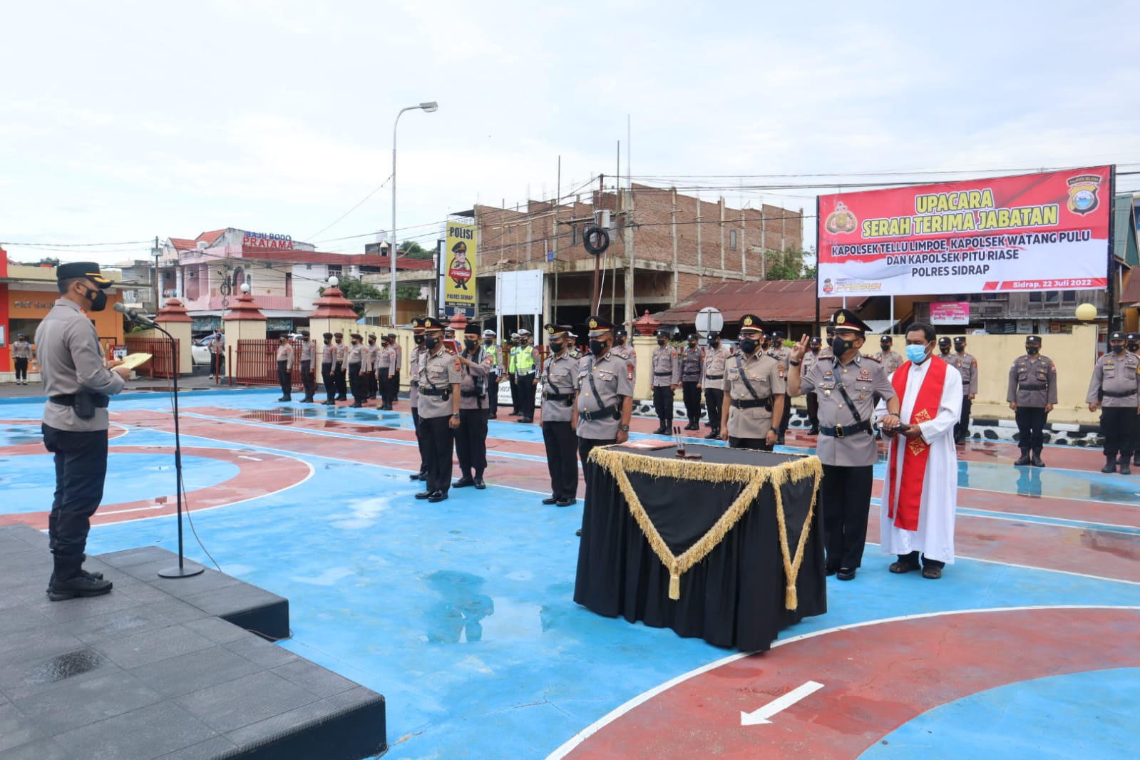 Pimpin Sertijab 3 Kapolsek, Kapolres Sidrap Sampaikan Pesan Moril Begini