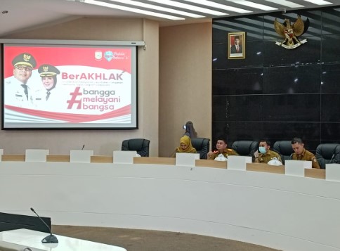 Kabag Prokopim Beri Pengarahan Laskar Pelangi Setda Kota Makassar