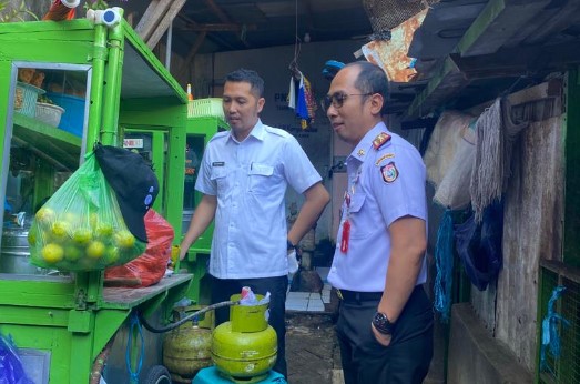 Kepala BPBD Makassar Tinjau Lorong Wisata Magenta Kecamatan Wajo