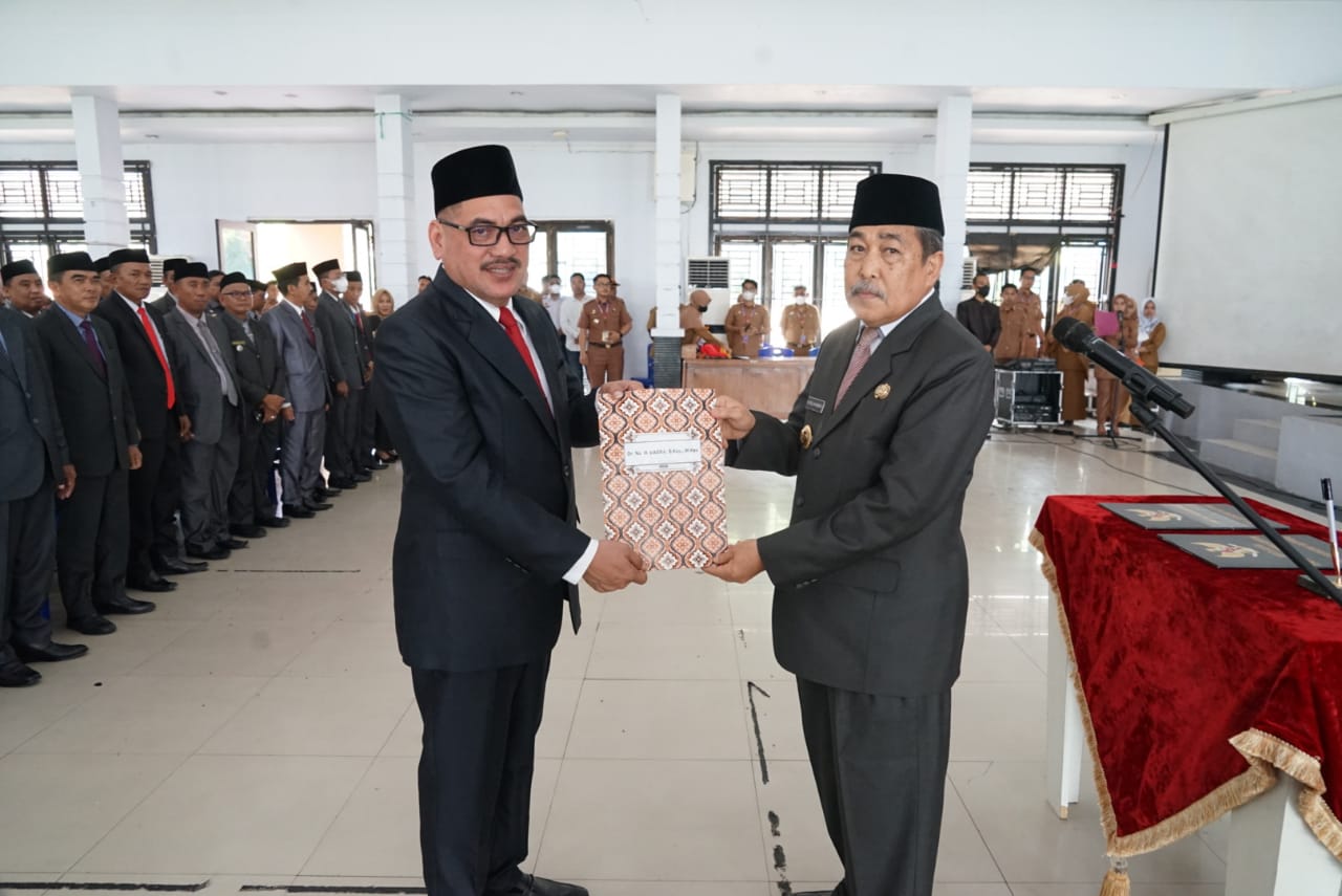 Dilantik Bupati, H.Basrah Resmi Jabat Sekda Kabupaten Sidrap