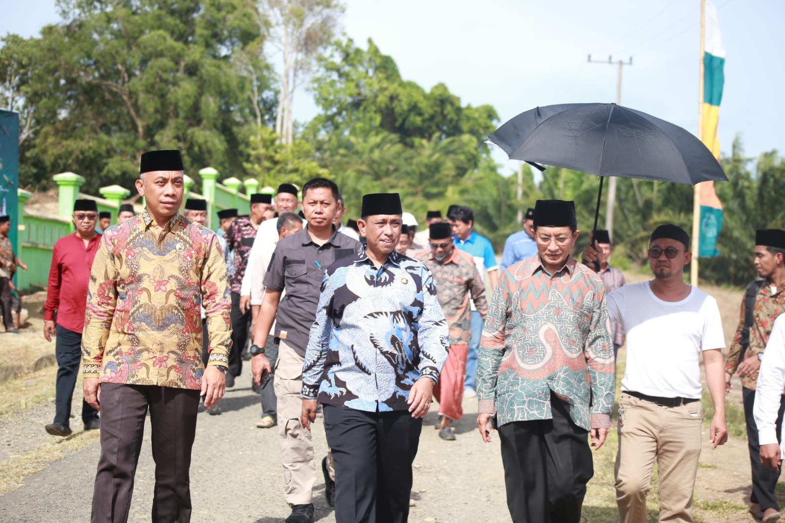 Bersama Prof Nasaruddin Umar, Bupati Wajo Letakkan Batu Pertama Pembangunan Gedung MTs As’adiyah