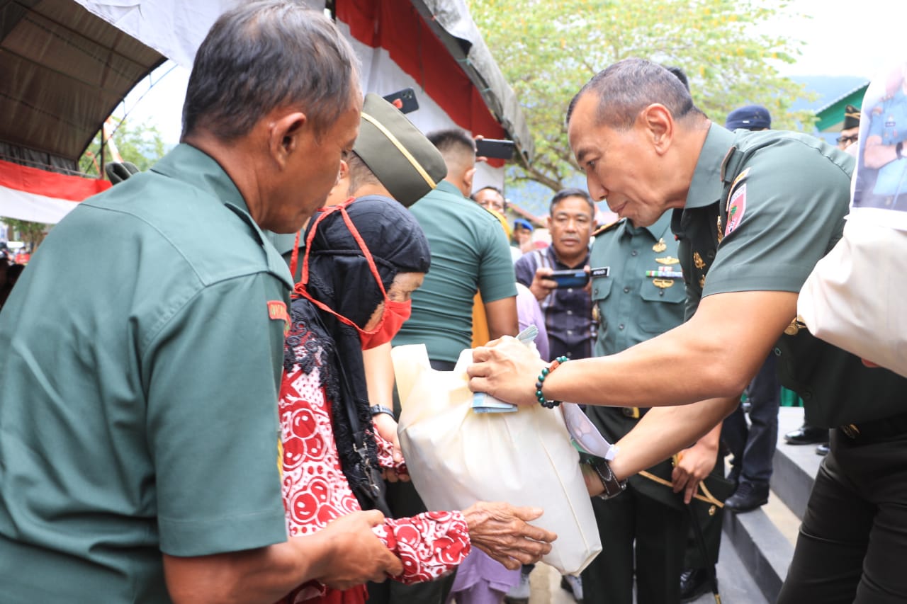 Dua Koramil Kodim 1403/Palopo Kodam XIV/Hsn Diresmikan. Pangdam XIV/Hsn Berharap Kualitas Kinerja Meningkat dan Sinergi Dalam Tugas