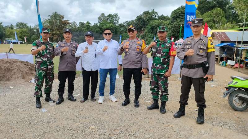 Personil Polsek Pitu Riase Polres Sidrap Backup Penuh Pengamanan Pembukaan Porseni HUT RI ke-78