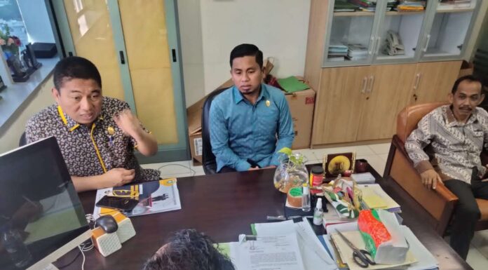 Pimpinan DPRD Bersama Sekwan Antar Langsung Tiga Usulan DPRD Soal Penjabat Wali Kota Parepare