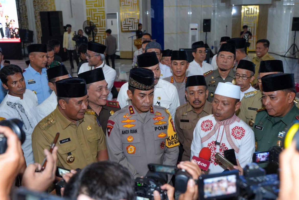 Pemprov – Forkopimda Sulsel Sukses Gelar Dzikir dan Doa Kebangsaan Pemilu Damai