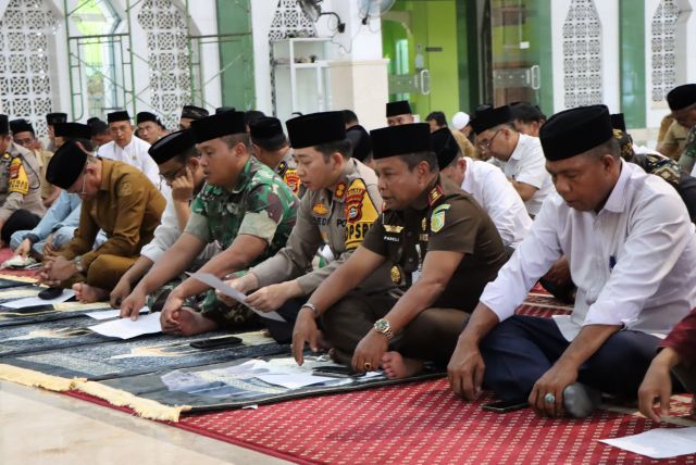 Wujudkan Pemilu Damai, Polres Enrekang bersama Pemkab Gelar Dzikir dan Doa Kebangsaan