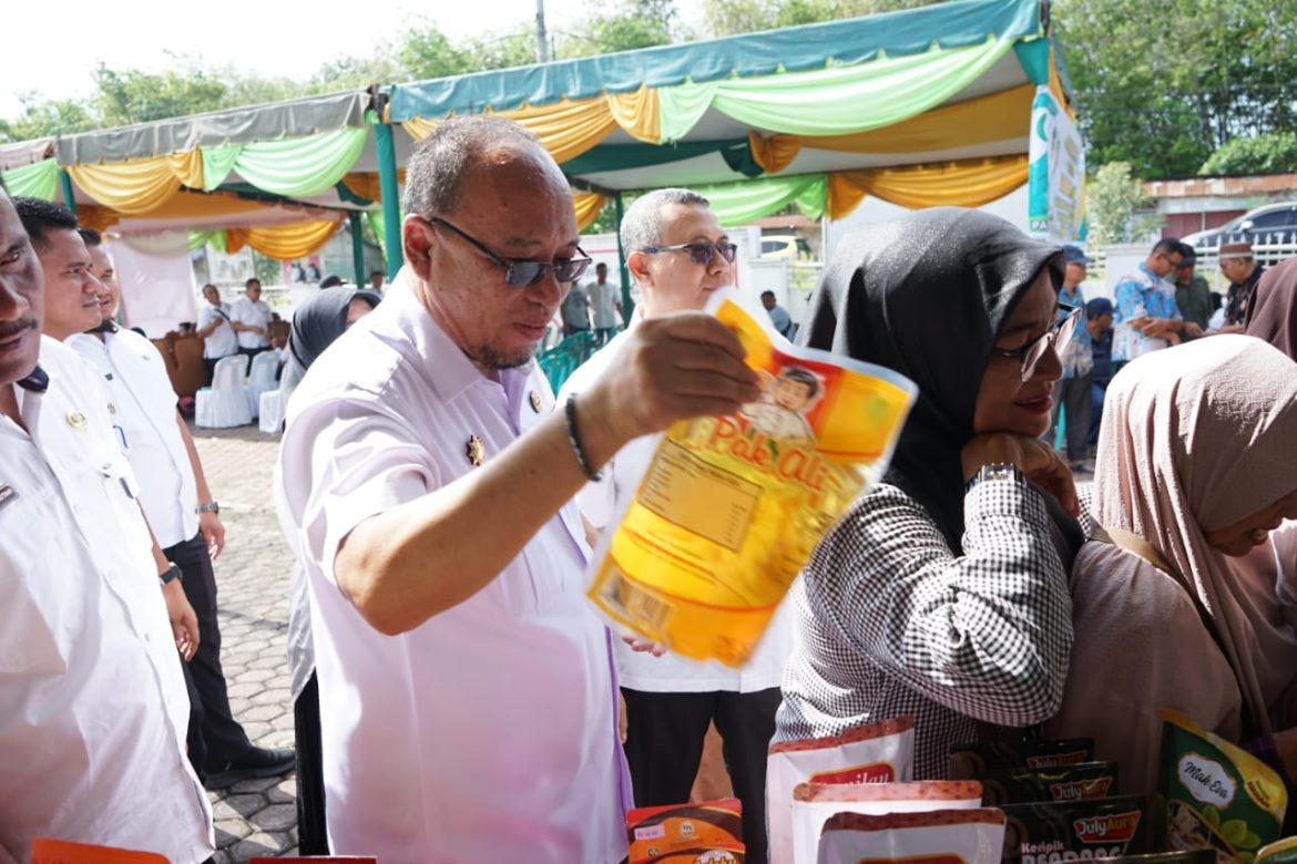 Sekda Asahan Buka Gerakan Pangan Murah