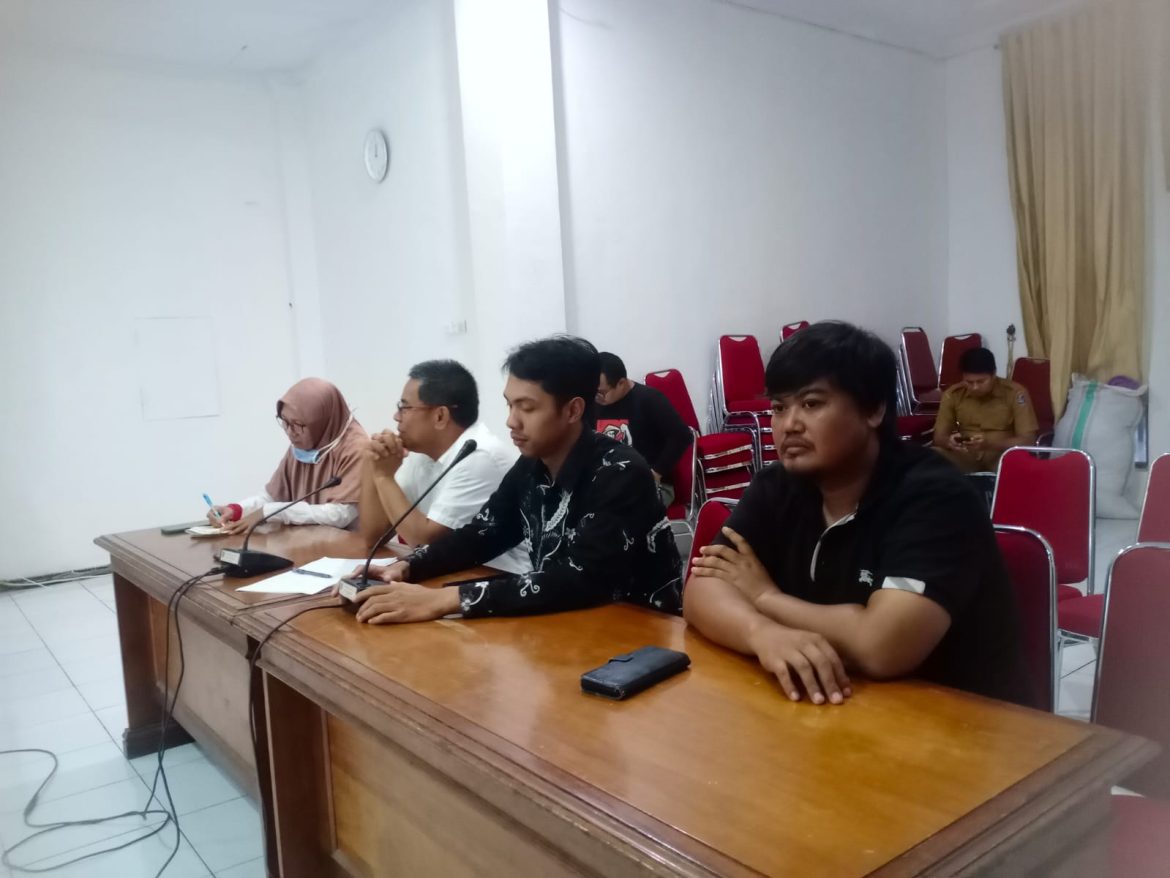 Forum Komunikasi Massenrempulu Hering Bersama Anggota DPRD Enrekang Pertanyakan HTAK