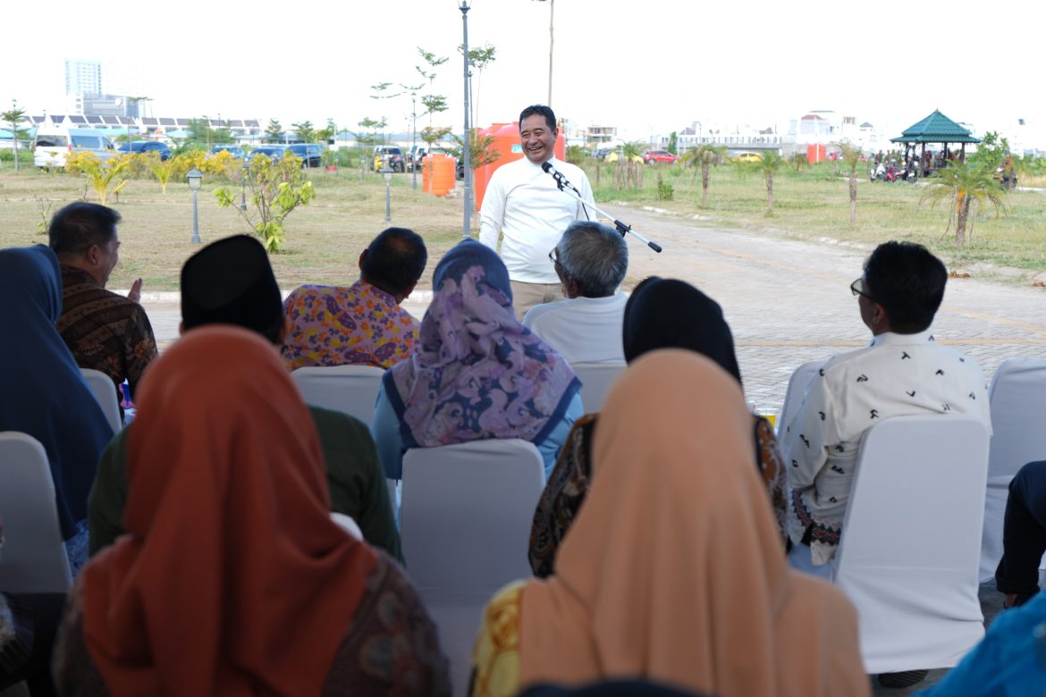 Penanaman Pohon Kelapa Genjah dan Dalam di Taman Religi CPI, Komoditas Unggulan Sulsel dari Selayar