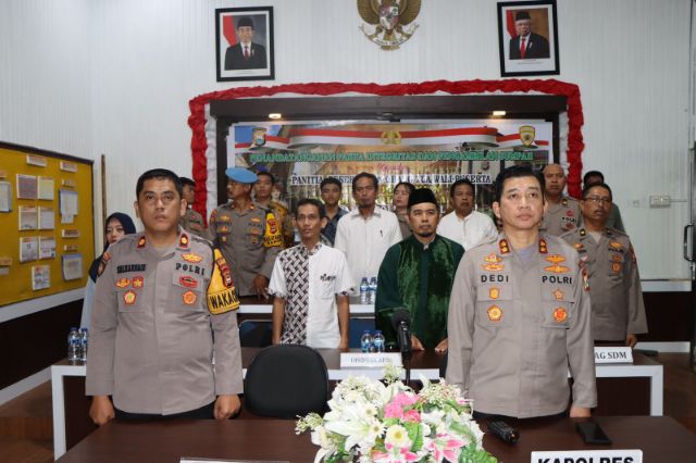 Polres Enrekang Gelar MoU Integritas dan Pengambilan Sumpah Penerimaan Anggota Polri T.A 2024