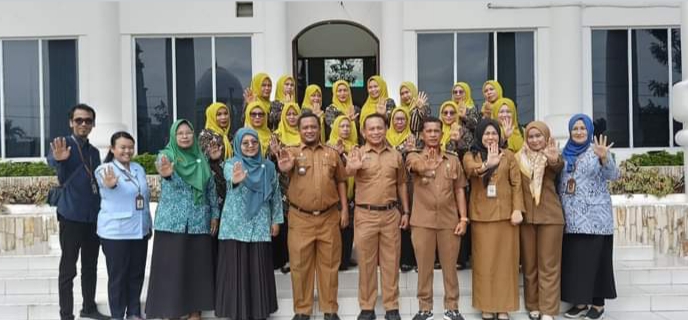 Camat Kota Kisaran Timur Apresiasi Kelompok Bina Keluarga Balita (BKB) Sawi Kelurahan Siumbut Baru