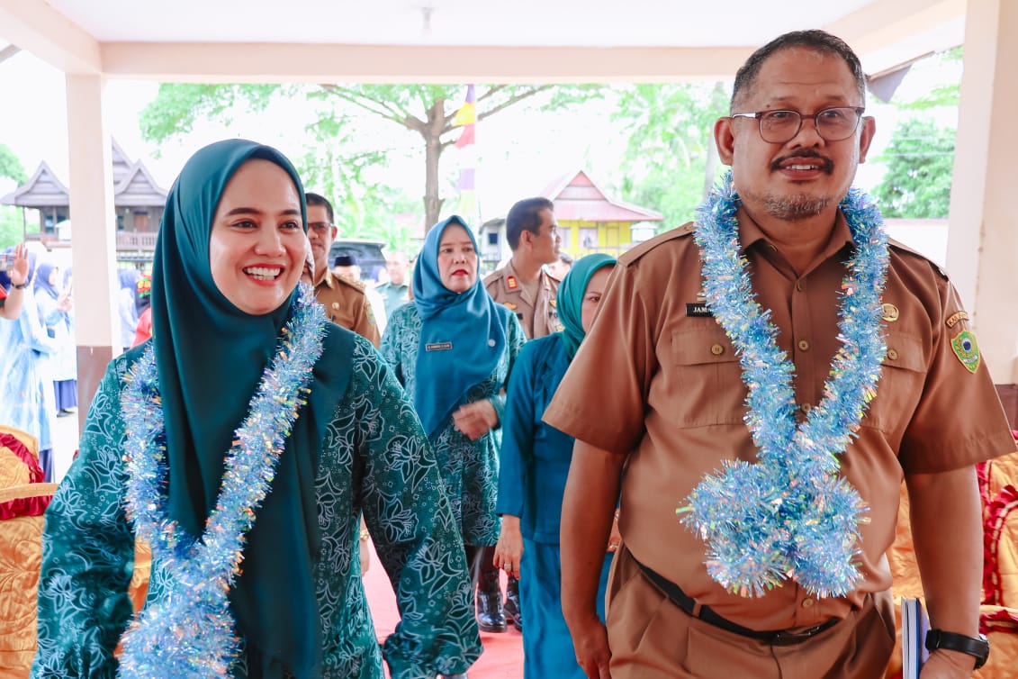 Bersama Tim Penilai Lomba Desa, Dr Ulfah Nurul Huda Kunjungi Desa Cilellang dan Palanro Mallusetasi