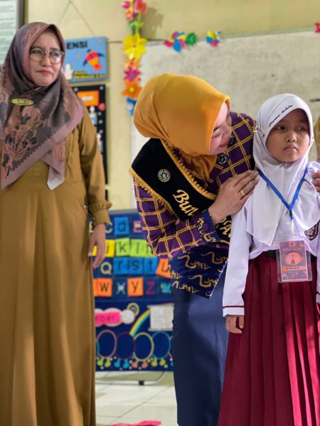 Bunda PAUD Sidrap Tinjau Masa Pengenalan Lingkungan Sekolah