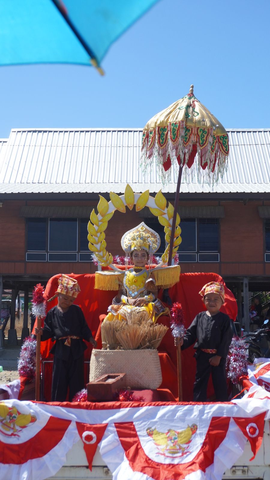 Warna-warni Karnaval di Sidrap, Loly Menghadirkan Keindahan dan Makna dalam Perayaan HUT Kemerdekaan RI