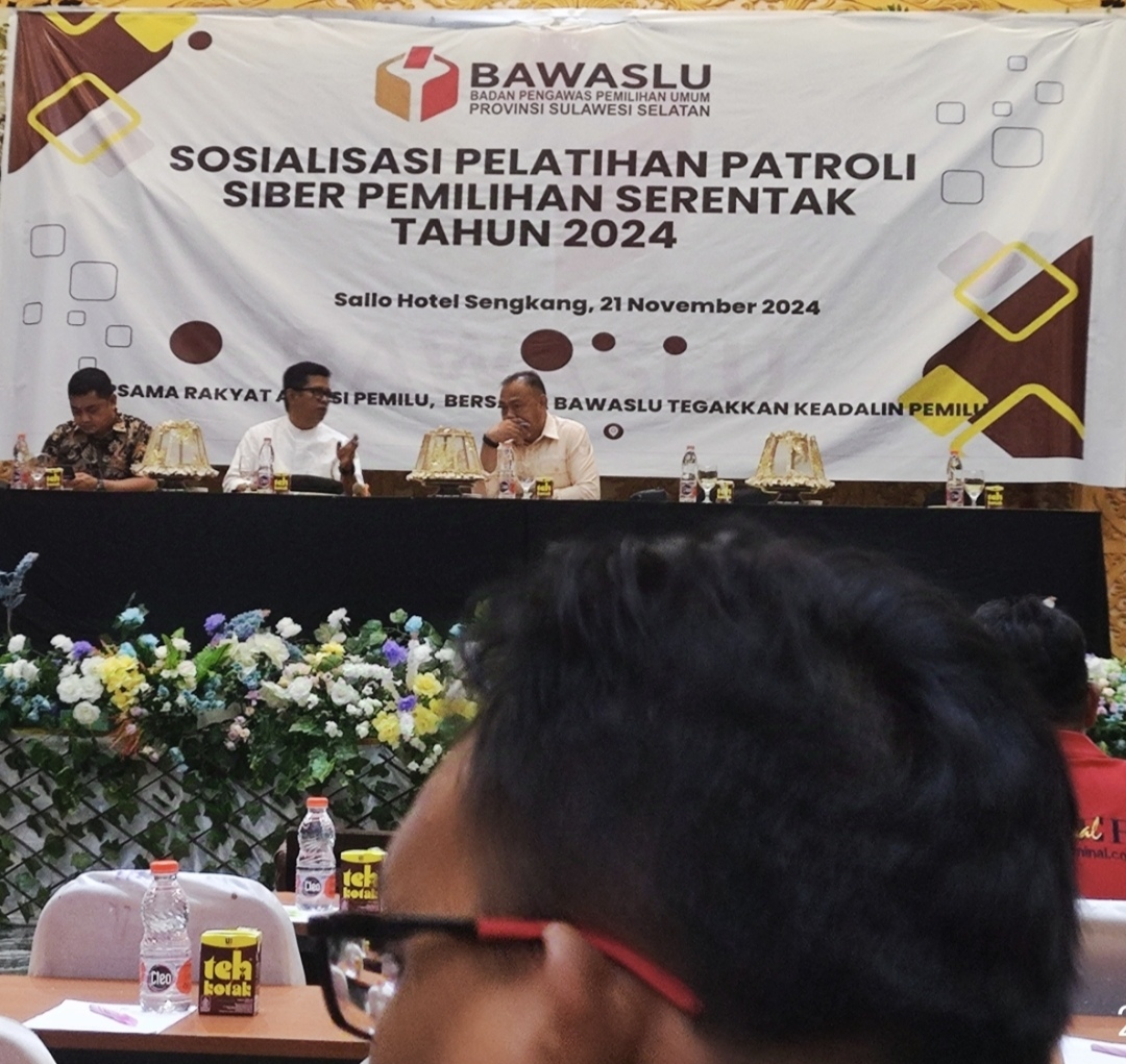 Bawaslu Provinsi Sulsel Gelar Sosialisasi Pelatihan Patroli Siber di Wajo