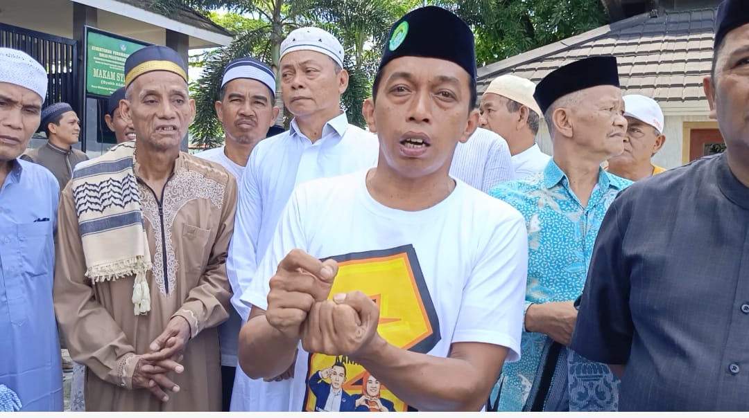 Syaharuddin Alrif Sholat Jumat di Masjid Tertua Sulsel, Tegaskan Komitmen Pelestarian Sejarah dan Keagamaan